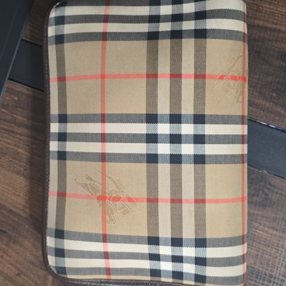 Burberry Clutch/wristlet - Picture 10 of 15